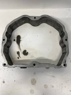 Caterpillar 9y3923 3176 Valve Cover Base 568-10828