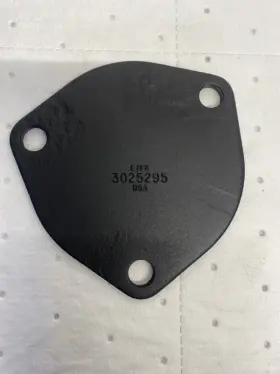 507-19324 Cummins 3025295 1998 M11 Celect Plus Engine Cover