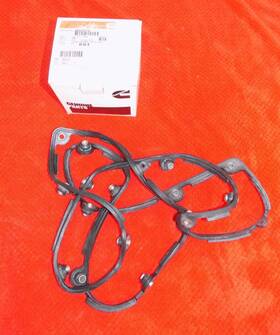 Cummins 3883220 M11 Engine Rocker Lever Cover Gasket