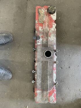 Cummins 4937559 Isc Valve Cover