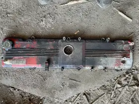 3968283 Cummins 5263811 3967768 5263813 Isc/isl 8.3 Valve Cover With Filler Cap Used