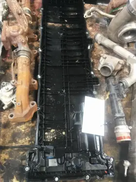 A4720105430 Detroit 2398265 Replaces Dd15 2018 Valve Cover 3651514