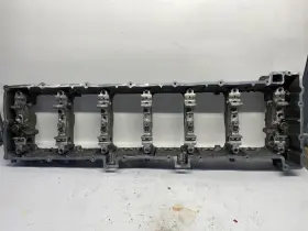 A4720510202 Detroit Diesel 2013 Dd15 Valve Cover Base 568-10809