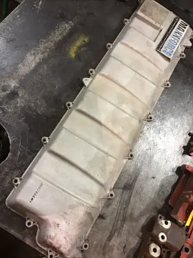 3007686c1 International Maxxforce N13 Engine Valve Cover #3007686c1