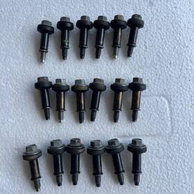 Interstate-mcbee M-2431159 Oem Cat C15 3406e 32431159 Valve Cover Isolator With Grommet Pack Of 18. Used
