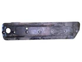 John Deere R522198 Used Valve Cover -