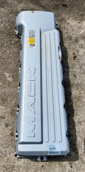 20728584 Mack Mp8 Valve Cover Genuine #20728584 Used