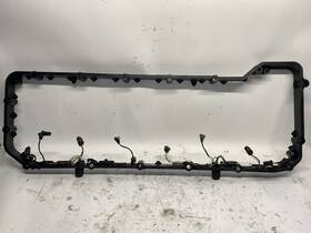 Mack 21487567 2019 Mp7 Valve Cover Base 568-10899