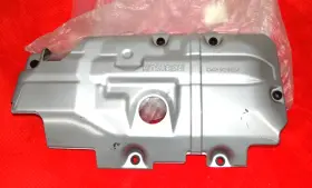 Me226729 Mitsubishi Genuine Fuso Rocker Valve Cover Dohc16v