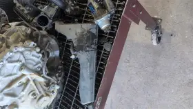 351.da1f16 Nissan Engine Cover For 2016 Rogue