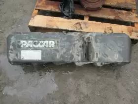 2960161 Paccar 1811252 Replaces Mx-13 2013 Valve Cover